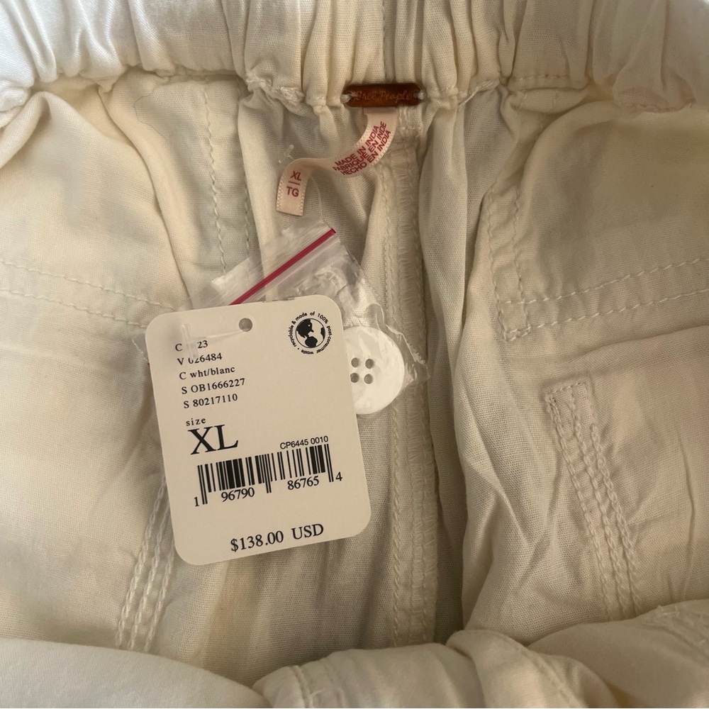 Free people Cargo/ Capri Pants - Picture 4 of 6